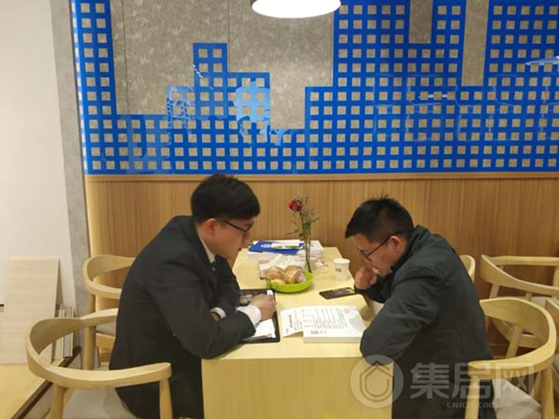 海創(chuàng)展會現場.jpg 海創(chuàng)集成墻面加盟.jpg